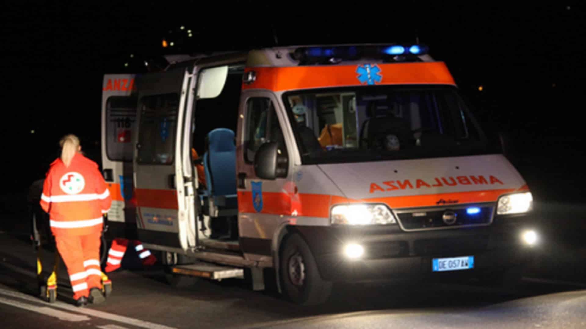 Bari, alle prime luci dell’alba ritrovato il cadavere di un ragazzo, il giovane avrebbe deciso di farla finita