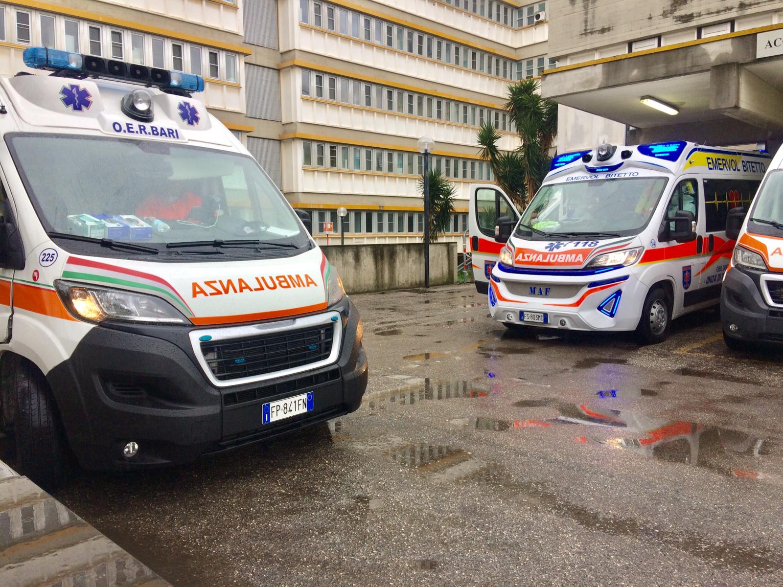 In un ospedale di Agrigento, un'anziana ha perso la vita dopo una lunga attesa per gli esami. La Procura ha avviato un'indagine per determinare le eventuali responsabilità.