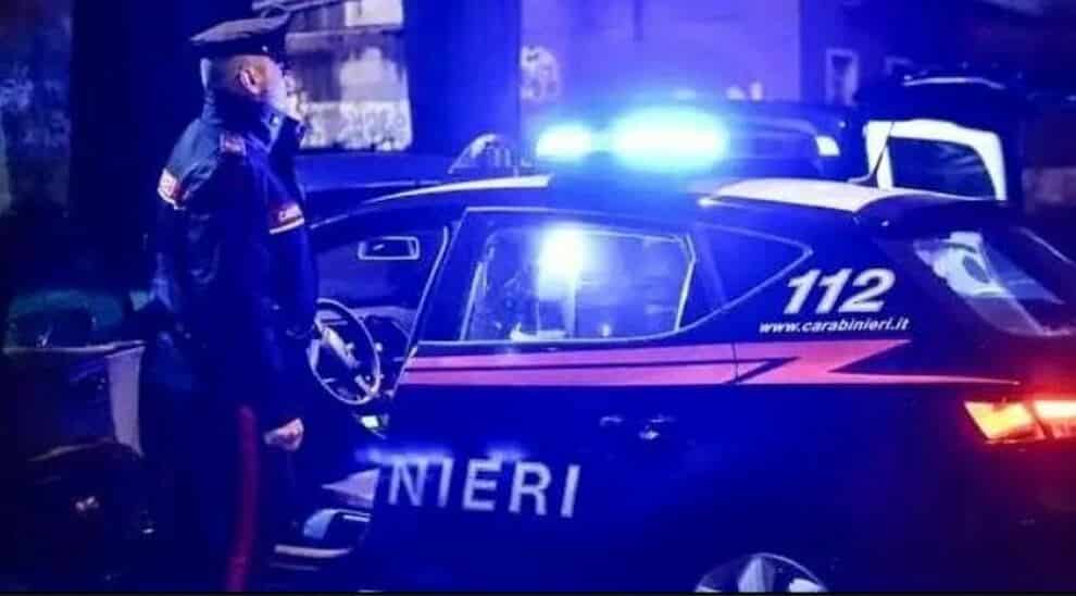 Bari, scoperto festino in casa, 8 persone sanzionate per violazione anti-contagio