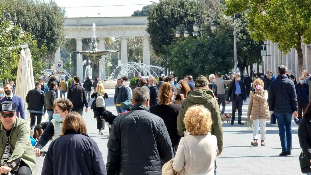 Puglia i contagi scendono drasticamente, secondo il Cnr dal 21 giugno sarà zona bianca, quindi niente più coprifuoco