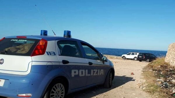 Bari, uomo colto da improvviso malore mentre passeggiava vicino al mare, salvato dal pronto intervento della Polizia