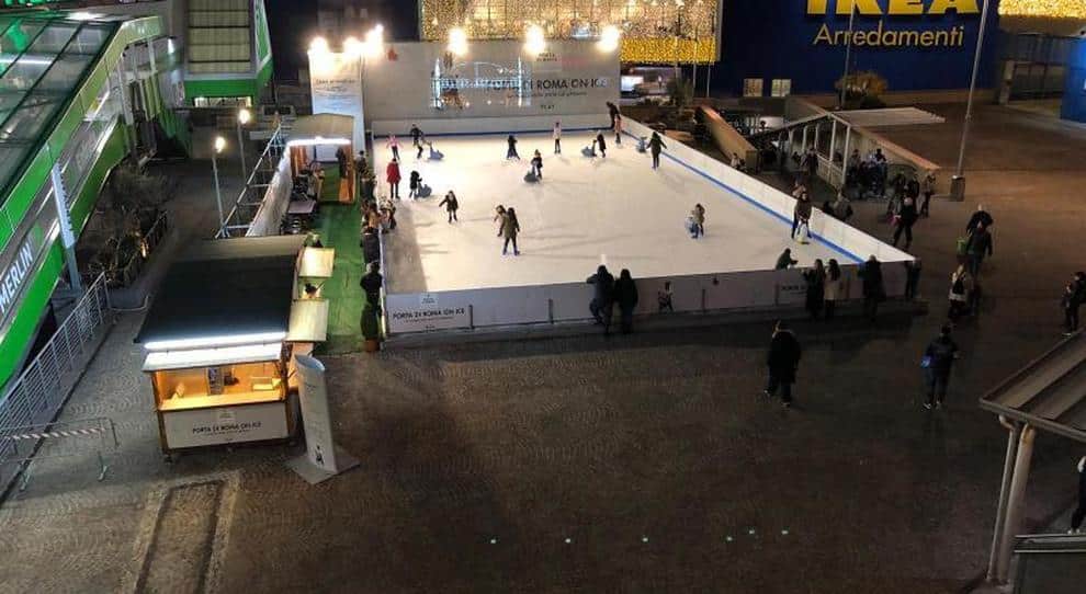 Puglia, tragedia su pista di ghiaccio, 59enne si sente male mentre pattina, si accascia e muore