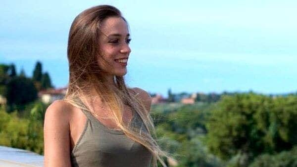 Luana D’Oronzo l’operaia morta sul lavoro a 22 anni, la famiglia rifiuta risarcimento di un milione di euro, “Il dolore non ha prezzo”