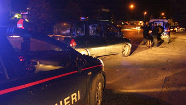 Puglia, perde il controllo dell’auto e finisce fuori strada, muore sul colpo una ragazza di soli 25 anni