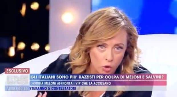 Barbara d’Urso elogia la Meloni “E’ una fuoriclasse, farà una grande squadra di governo”