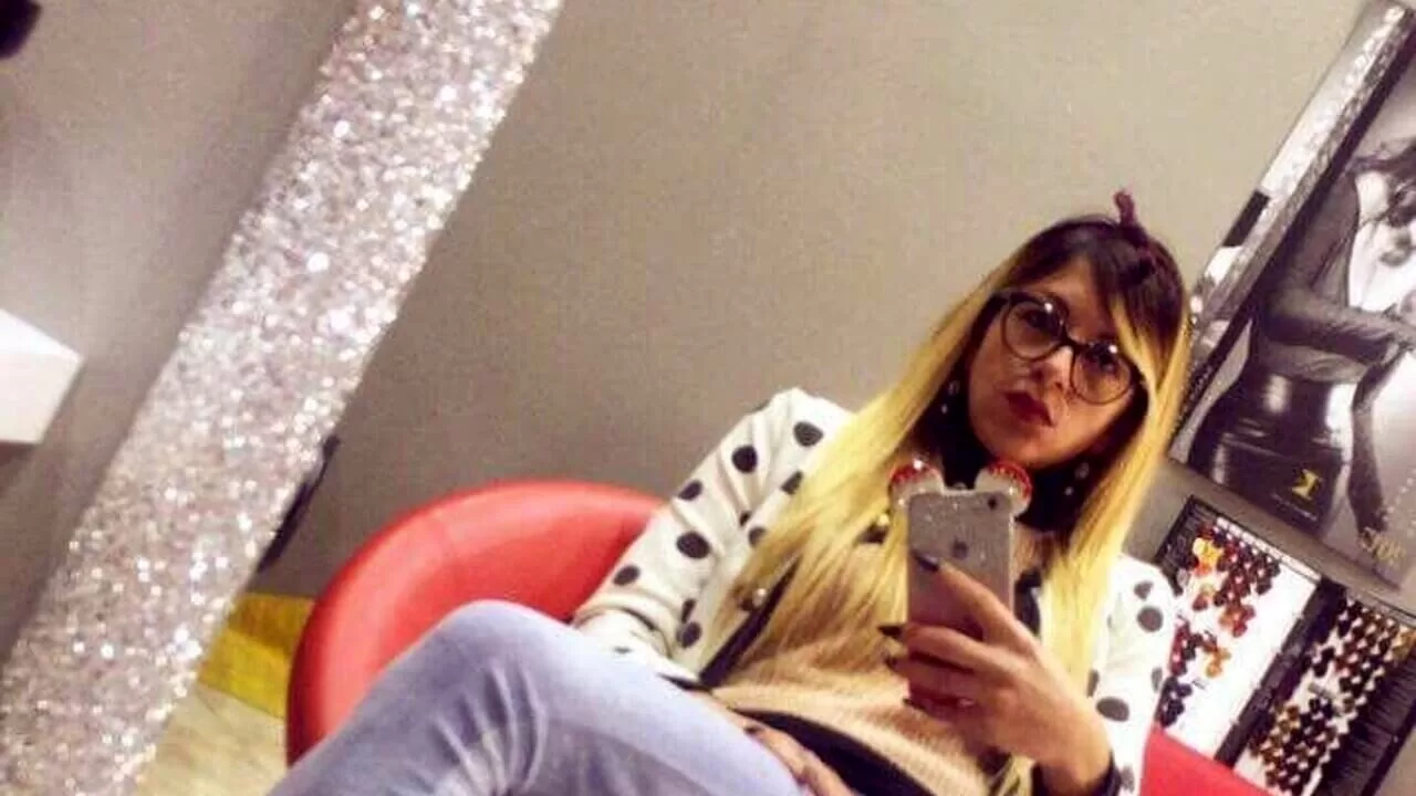 Francesca Marino, dopo un tragico incidente al lido di Romagnolo a Palermo, ha lottato per oltre tre anni prima di morire a seguito di complicazioni.