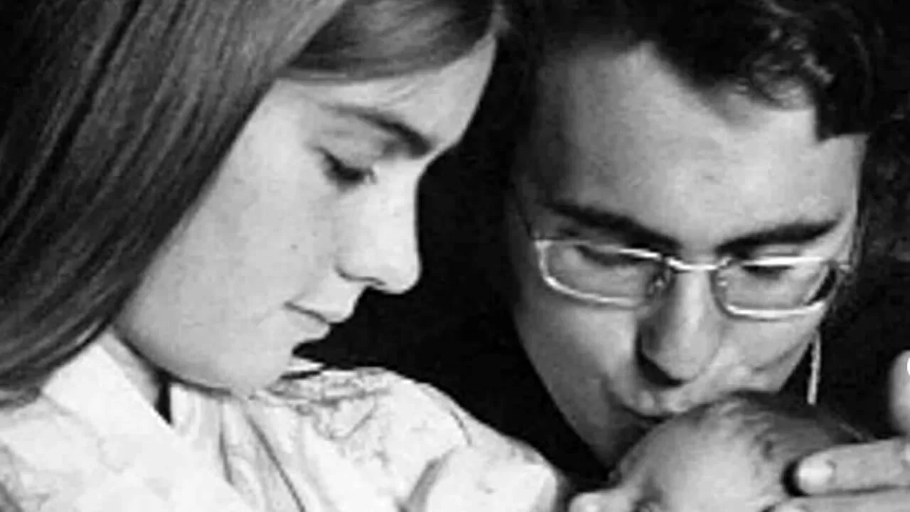 In occasione del 53esimo compleanno di Ylenia Carrisi, Al Bano e Romina Power condividono su social media ricordi e messaggi toccanti, mantenendo viva la memoria della figlia scomparsa nel 1994.