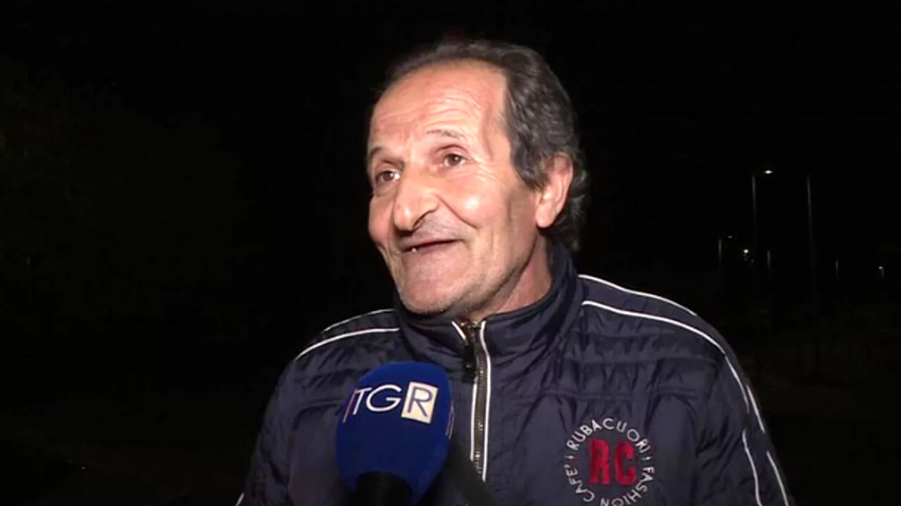 Beniamino Zuncheddu, dopo oltre 32 anni di carcere, ottiene la sospensione della pena per la strage di Sinnai. Il paese di Burcei lo sostiene, emergono dubbi sulla testimonianza chiave.