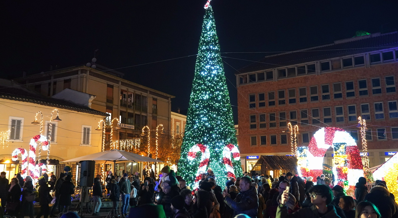 Terni, la richiesta toccante di una bimba di 4 anni “Mamma, portami di nuovo in ospedale così potrò avere un regalo di Natale”