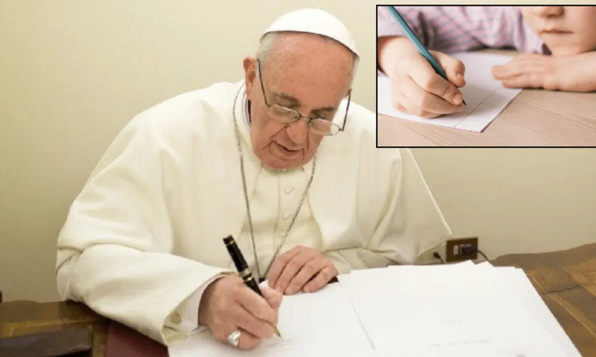 Una bambina di 7 anni ha scritto a Papa Francesco chiedendo "Chi ha creato Dio?". La risposta del Vaticano è stata evasiva, ma significativa.