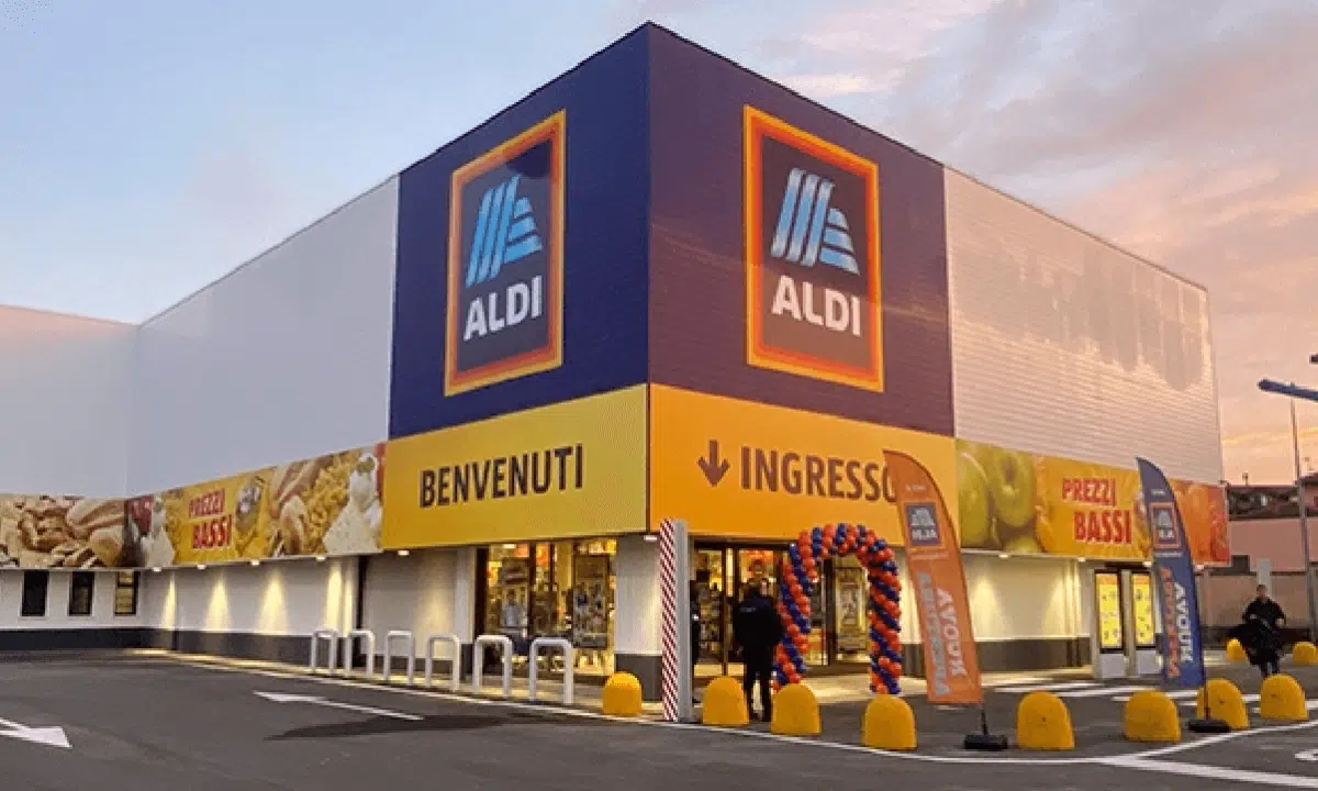 Catena supermercati Aldi cerca personale, “Vi diamo 5 mila euro al mese” come candidarsi