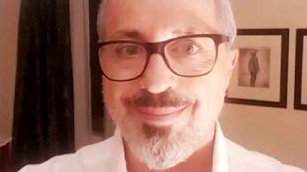 Brianza è in lutto per la morte di Agostino Gualdi, investito da un veicolo non identificato. Il suo cane ha svolto un ruolo chiave nel segnalare l'incidente.