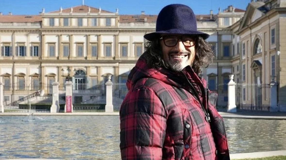 Alessandro Borghese, famoso chef e personaggio televisivo, critica l'assenza di fidelizzazione del cliente nella ristorazione italiana, contrastandola con l'approccio più coeso e collaborativo all'estero.