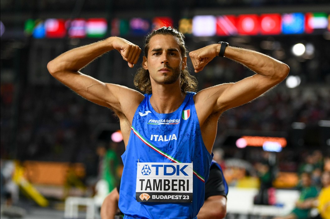 Il dissidio tra il celebre atleta Gianmarco Tamberi e suo padre, l'ex allenatore Marco, ha raggiunto il culmine con un acceso post su Facebook da parte di quest'ultimo.