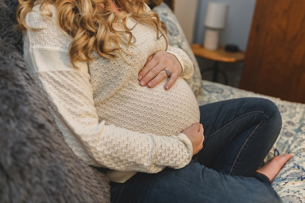 Guarisce dal cancro a 37 anni e diventa madre di due bambine: ringrazia i medici, “Ho trovato quelli giusti”