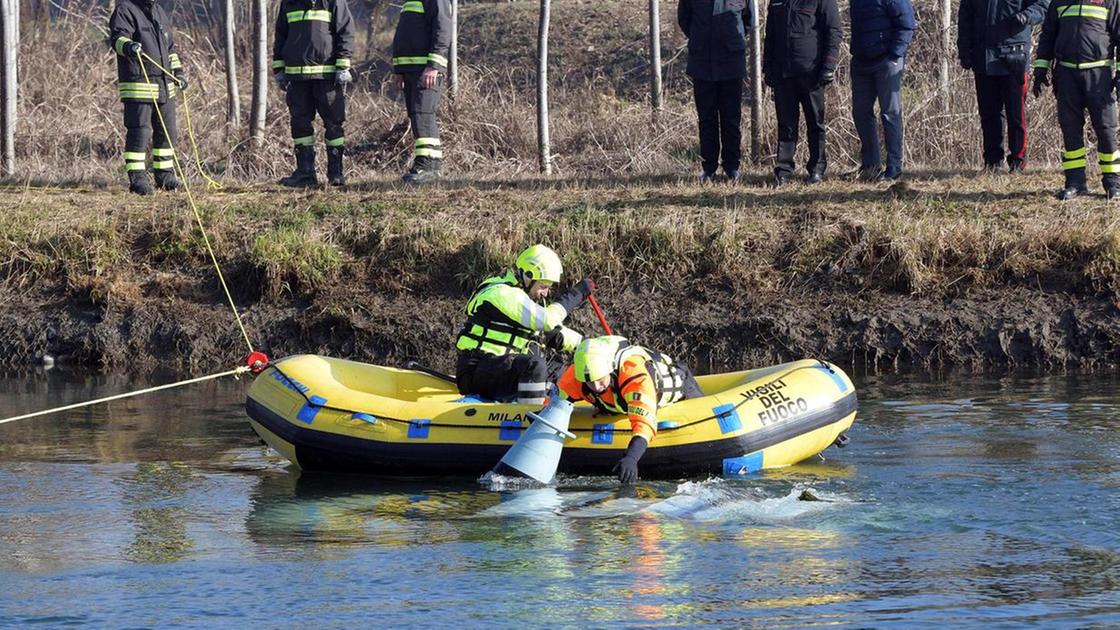 Santina De Carli, 74 anni, ha perso tragicamente la vita dopo essersi smarrita nella nebbia e finita in un canale a Muzza. La sua scomparsa ha scosso profondamente la comunità locale.