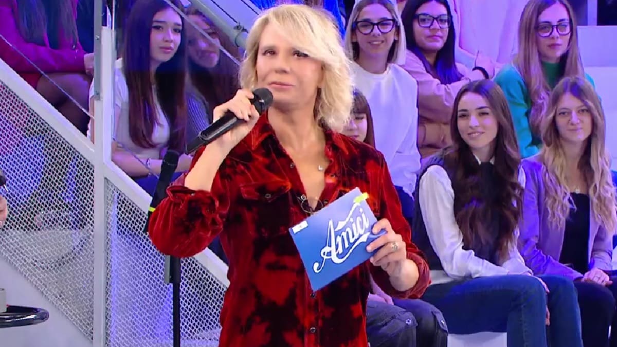 Amici 23: prime rivelazioni, un eliminato e primo partecipante del serale