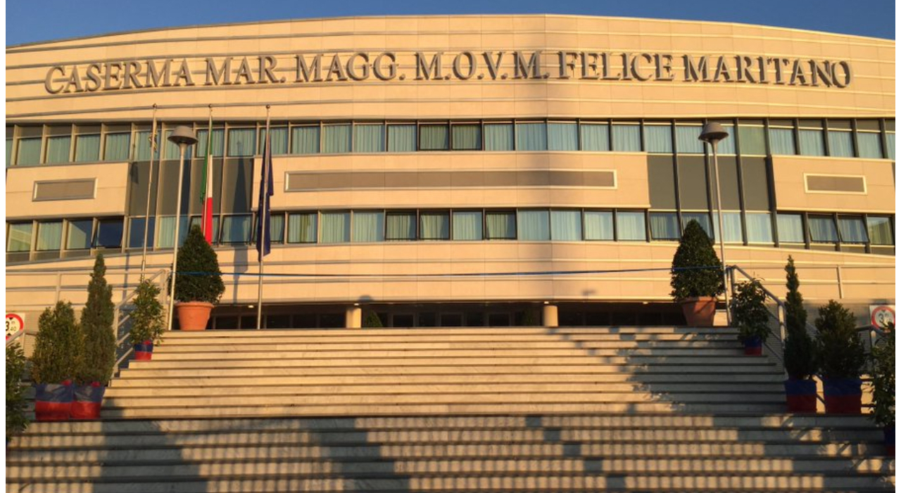 Tragedia alla Scuola Marescialli di Firenze: giovane carabiniera si toglie la vita