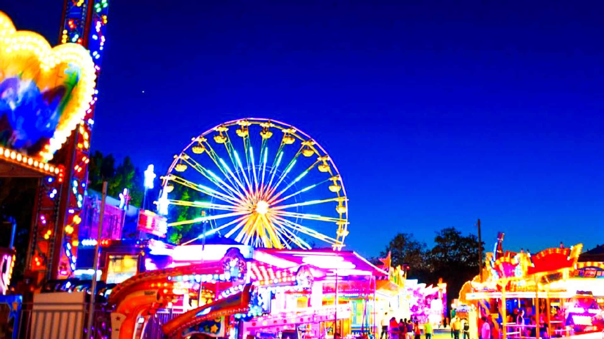 Luna Park , ragazza 27enne viene scaraventata da una giostra, muore sul colpo