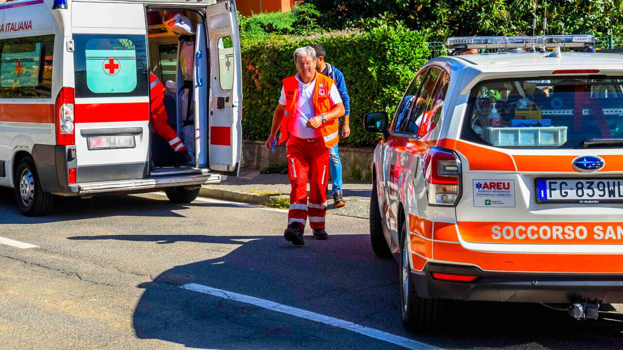 “Mi manca il fiato” ma viene dimesso due volte dal pronto soccorso, muore per un embolia polmonare