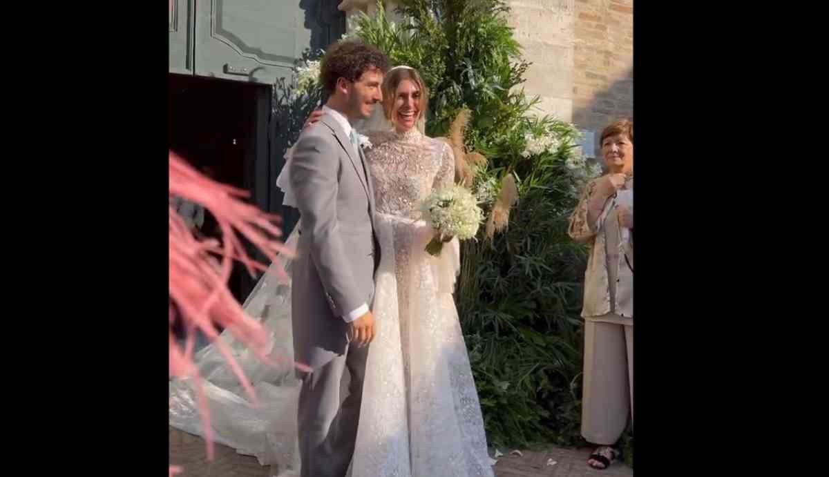 Matrimonio da favola per Pecco Bagnaia e Domizia Castagnini a Pesaro: festa con tanti vip