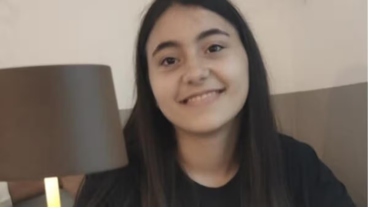 Una ragazza di 15 anni è scomparsa dopo essere uscita per andare a scuola a Santa Maria Imbaro; le autorità intensificano le ricerche.